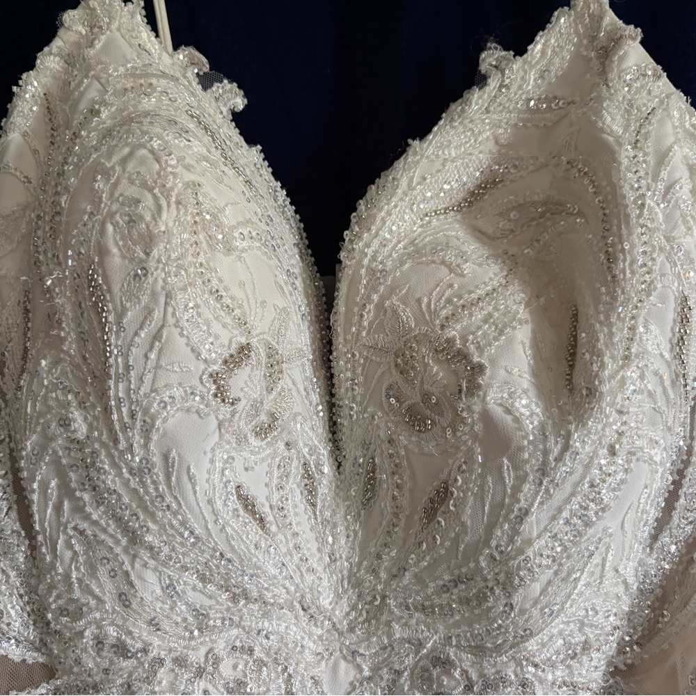 David's Bridal White Beaded Wedding Dress